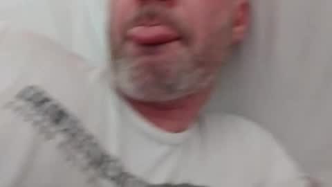 Snapshot of grzegorz34 chatting on January 2025 08:01:02 PM Greg online show from January 2025 08:01:02 PM