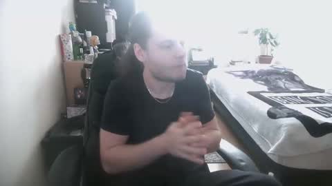 Gizzy online show from December 2025 11:17:01 AM