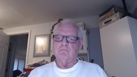 Snapshot of gspotlover1 chatting on May 2026 11:29:01 AM Horny Daddy online show from May 2026 11:29:01 AM