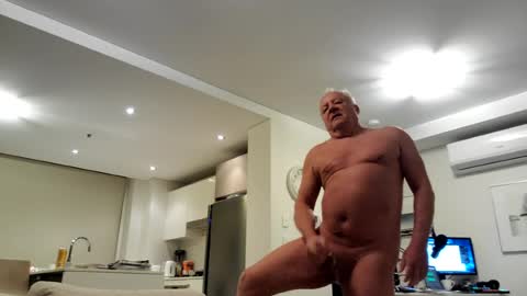 gstring_aussie_phil online show from June 2026 08:37:02 PM