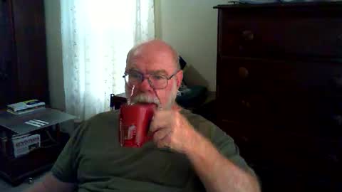 Snapshot of gtnolder60 chatting on June 2026 11:52:01 AM Gary online show from June 2026 11:52:01 AM