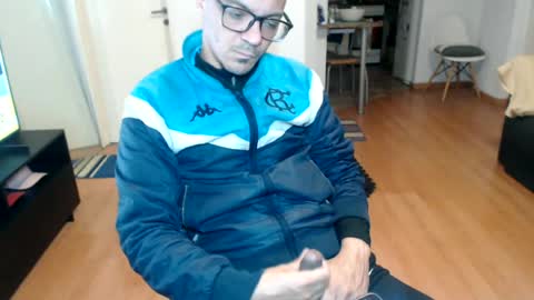 Snapshot of guachin_new chatting on June 2026 11:07:02 PM guachin_new online show from June 2026 11:07:02 PM