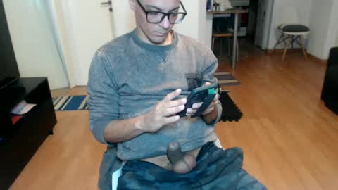 Snapshot of guachin_new chatting on June 2026 05:07:01 AM guachin_new online show from June 2026 05:07:01 AM