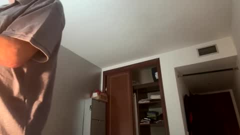 guardiannif_ online show from January 2025 01:41:01 PM