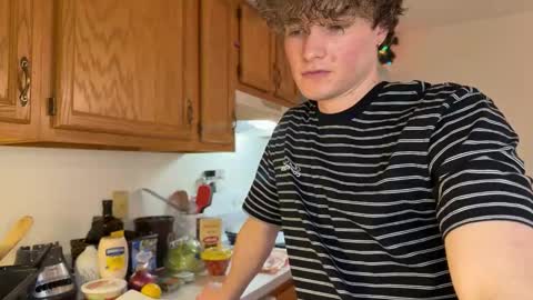 Snapshot of gucciboi4 chatting on January 2026 06:53:01 PM gucciboi4 online show from January 2026 06:53:01 PM