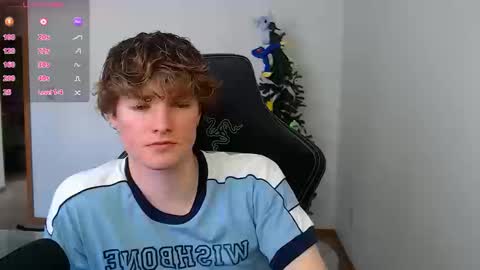 Snapshot of gucciboi4 chatting on March 2026 04:02:01 PM gucciboi4 online show from March 2026 04:02:01 PM