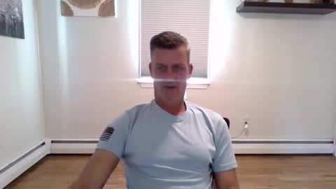 gudguy2025 online show from October 2025 12:31:01 PM