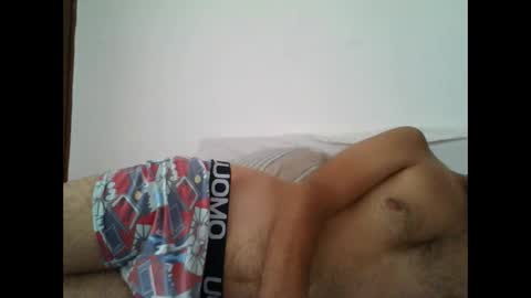 Snapshot of guelt chatting on April 2026 06:54:02 PM Luis Armandoo online show from April 2026 06:54:02 PM