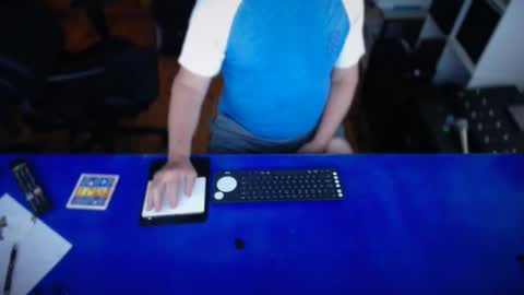 guesswhatigot2 online show from November 2025 02:53:02 AM