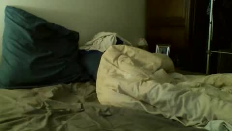 Snapshot of gui67100 chatting on October 2025 08:35:01 AM Gengen online show from October 2025 08:35:01 AM