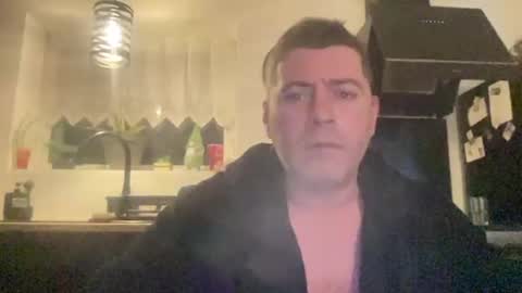 Snapshot of guil0 chatting on February 2026 06:32:01 AM guil0 online show from February 2026 06:32:01 AM