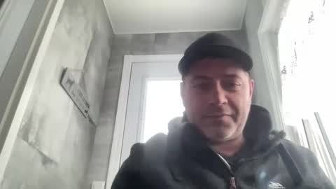 Snapshot of guil0 chatting on March 2026 10:20:01 AM guil0 online show from March 2026 10:20:01 AM