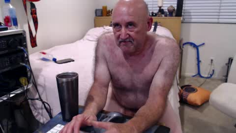 Snapshot of guitarsexgod2 chatting on July 2026 04:19:01 AM guitarsexgod2 online show from July 2026 04:19:01 AM