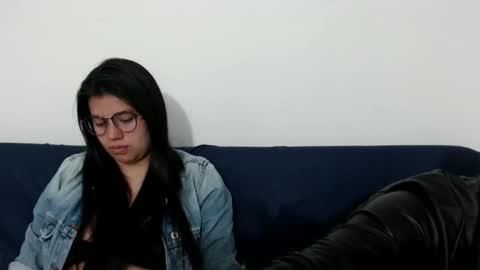 Snapshot of gumball_room chatting on November 2025 06:40:02 PM Vane blonde and Hazell black hair online show from November 2025 06:40:02 PM