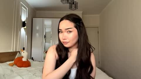 Alana online show from May 2026 01:07:02 PM