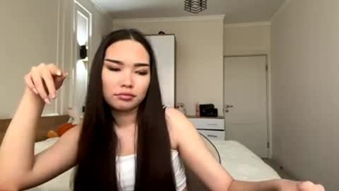 Alana online show from May 2026 11:39:02 AM