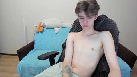 guy_liam1 online show from October 2025 08:37:01 AM