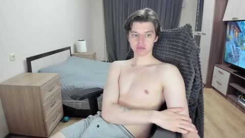 Snapshot of guy_liam1 chatting on April 2026 07:27:01 PM guy_liam1 online show from April 2026 07:27:01 PM