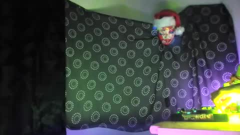 Snapshot of guyst049 chatting on December 2025 03:46:02 AM guyst049 online show from December 2025 03:46:02 AM