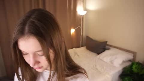 Molly online show from February 2026 05:05:01 AM