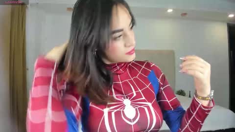 gyal_8_ online show from October 2025 04:24:02 AM