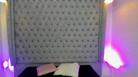Snapshot of gyal_smith chatting on May 2026 03:02:02 AM Gyal Smith online show from May 2026 03:02:02 AM