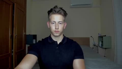 Oliver online show from February 2025 10:15:02 PM