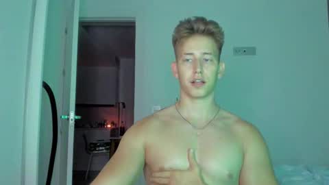 Oliver online show from December 2025 12:29:01 AM