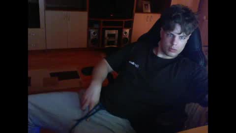 Snapshot of gymguy0505 chatting on April 2026 07:45:01 AM gymguy0505 online show from April 2026 07:45:01 AM