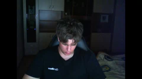Snapshot of gymguy0505 chatting on May 2026 09:33:02 PM gymguy0505 online show from May 2026 09:33:02 PM