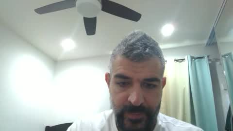 h0nest84 online show from November 2025 05:46:01 PM