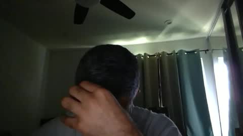 Snapshot of h0nest84 chatting on May 2026 04:17:02 PM h0nest84 online show from May 2026 04:17:02 PM