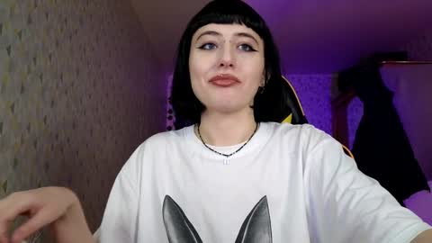 Helga online show from February 2025 12:06:02 PM