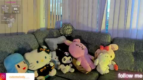 Snapshot of h3llokitty_ chatting on May 2026 12:02:01 PM Hello Kitty online show from May 2026 12:02:01 PM