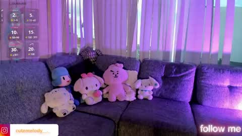 Snapshot of h3llokitty_ chatting on May 2026 12:02:01 PM Hello Kitty online show from May 2026 12:02:01 PM