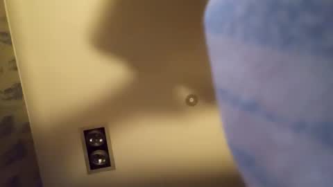 Snapshot of h_rd333 chatting on October 2025 03:56:02 PM h_rd333 online show from October 2025 03:56:02 PM