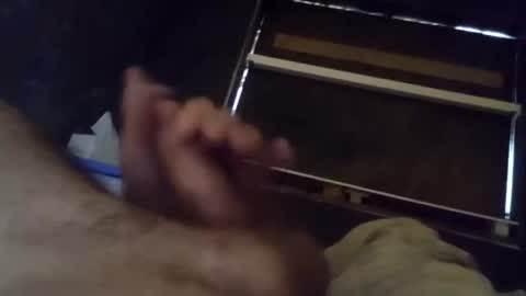 Snapshot of h_rd333 chatting on November 2025 08:18:01 PM h_rd333 online show from November 2025 08:18:01 PM