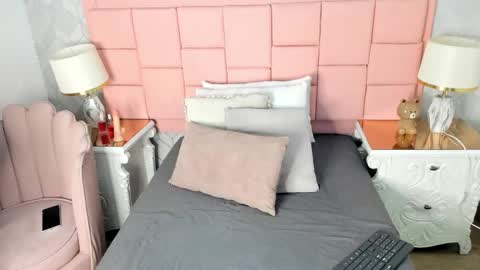 Snapshot of hailey_07 chatting on March 2026 07:27:01 PM hailey 07 online show from March 2026 07:27:01 PM