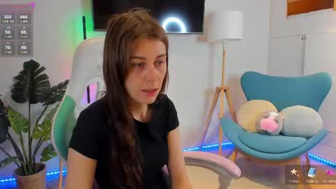 Snapshot of hailey__green chatting on June 2026 09:13:02 PM Hailey Green online show from June 2026 09:13:02 PM