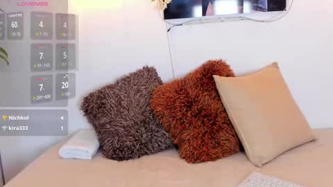 Snapshot of hailey_thompsonnn chatting on November 2025 10:52:01 PM Hailey Thompson online show from November 2025 10:52:01 PM