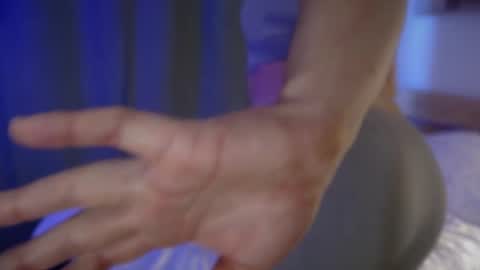 Hailey Harper online show from November 2025 02:28:01 PM