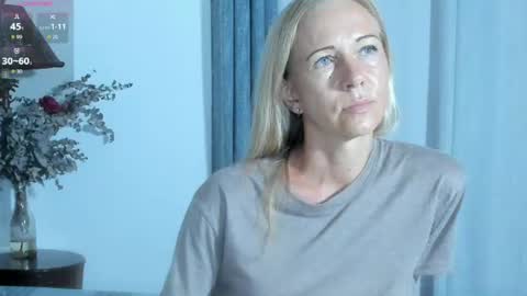 Snapshot of hairy_mommy chatting on July 2026 11:39:02 AM Christine - online show from July 2026 11:39:02 AM
