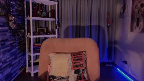 Snapshot of hairyandsexysalma chatting on February 2025 07:02:02 AM SALMA  online show from February 2025 07:02:02 AM