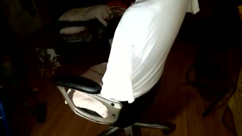 hairybear813 online show from December 2024 01:57:02 AM