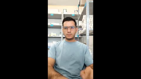 Damian online show from April 2026 02:33:01 PM