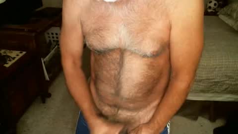 Hairy pecs online show from April 2026 07:37:02 AM