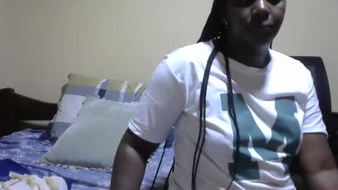 hairypussybigassy001 online show from January 2025 12:11:01 AM