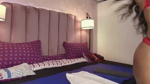  Hally Bans  online show from April 2026 07:04:02 PM