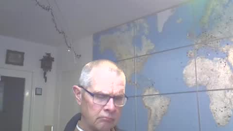 Prefer men 80 online show from March 2025 10:16:02 PM