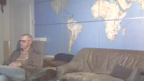 Prefer men 80 online show from October 2025 07:13:01 PM